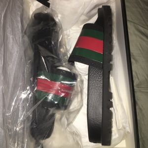 Gucci Slippers MEN !